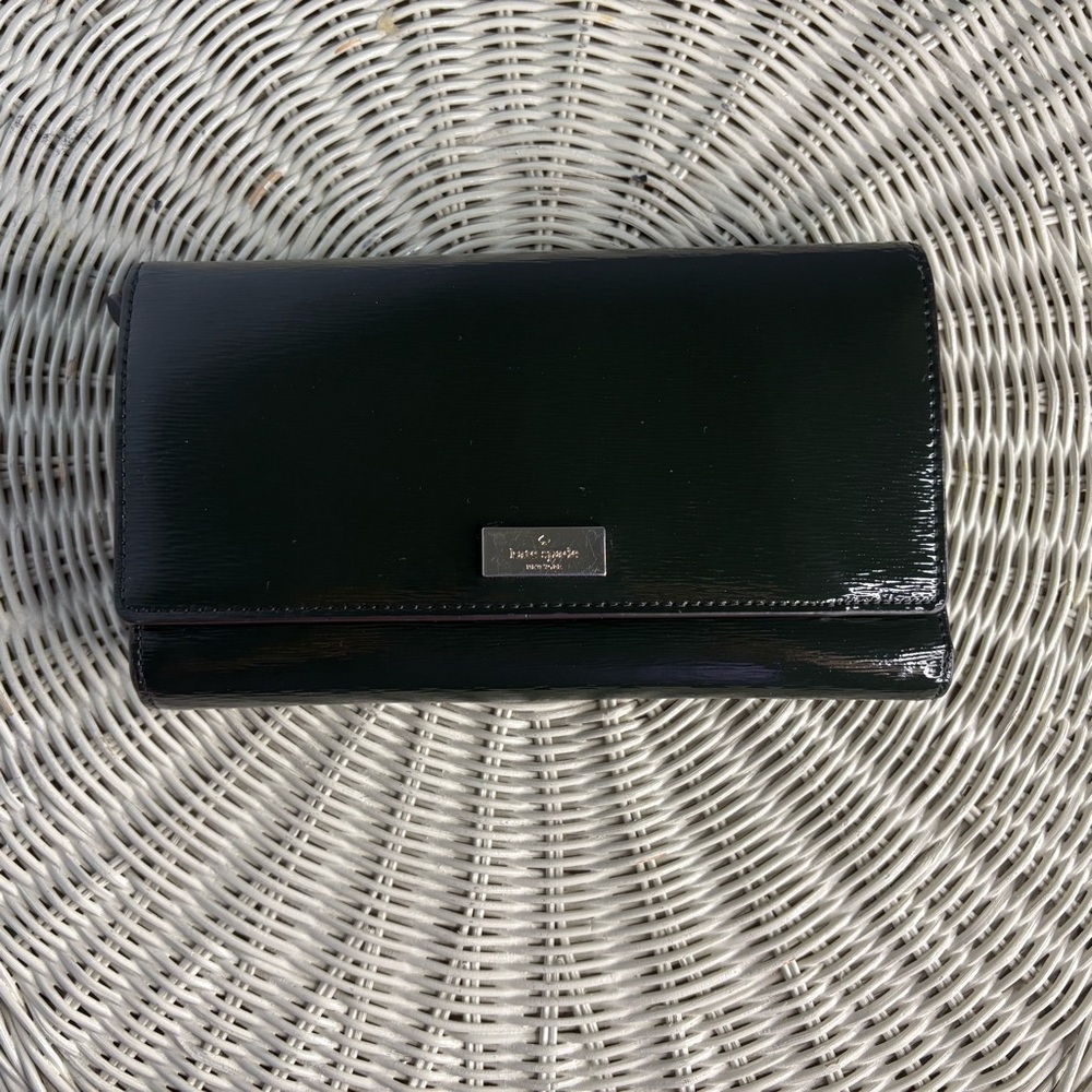 Kate Spade Bixby Place Forest Green Leather Wallet